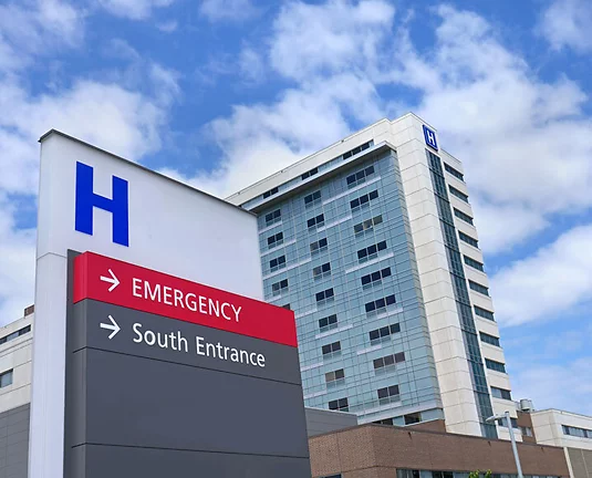 direction sign with capital letter H for hospital